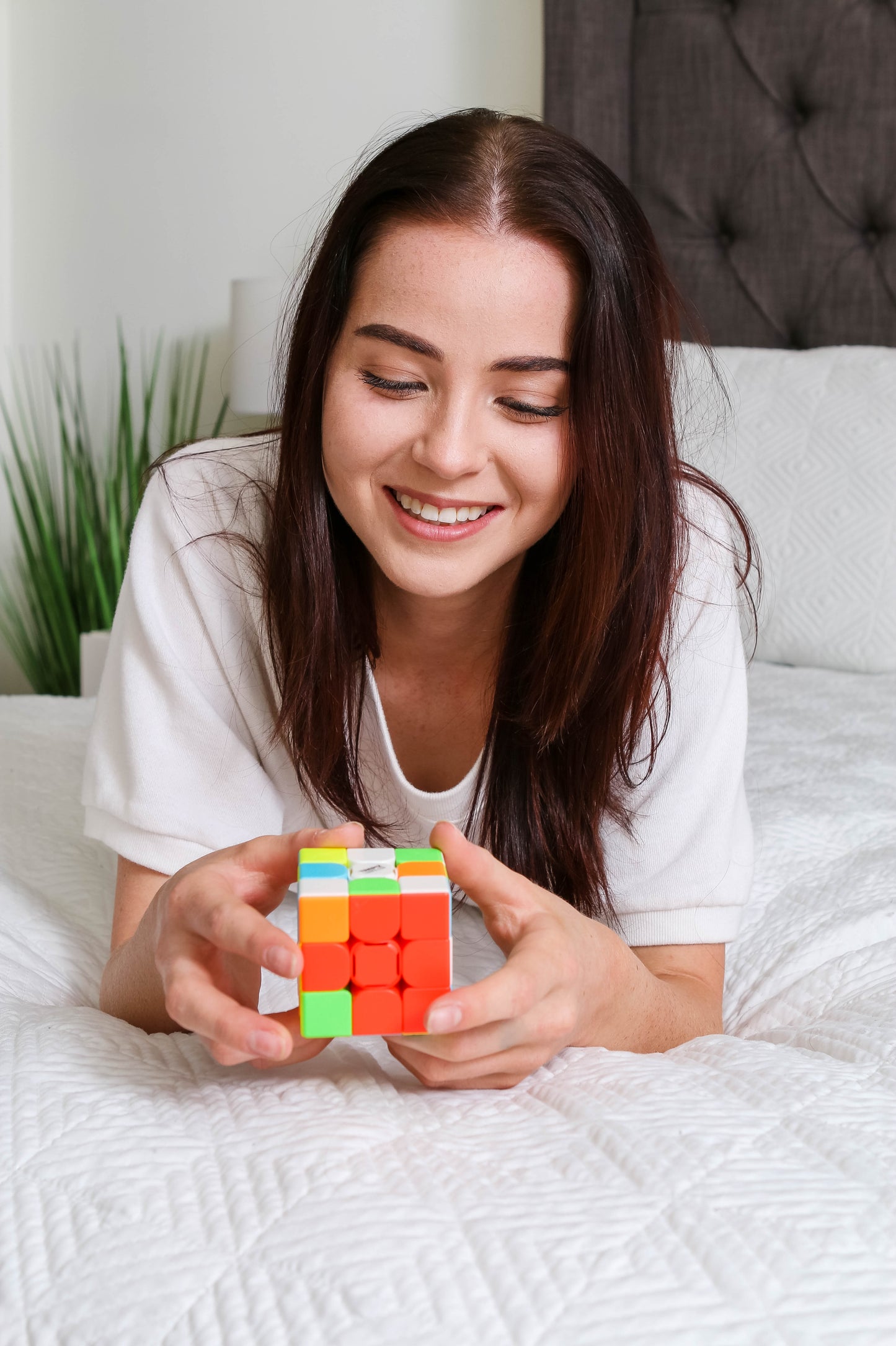 Magnetic Speed Cube 3x3 - Buttery Smooth, Ultra Durable Magic Cube with Bright Colorful Stickerless Tiles